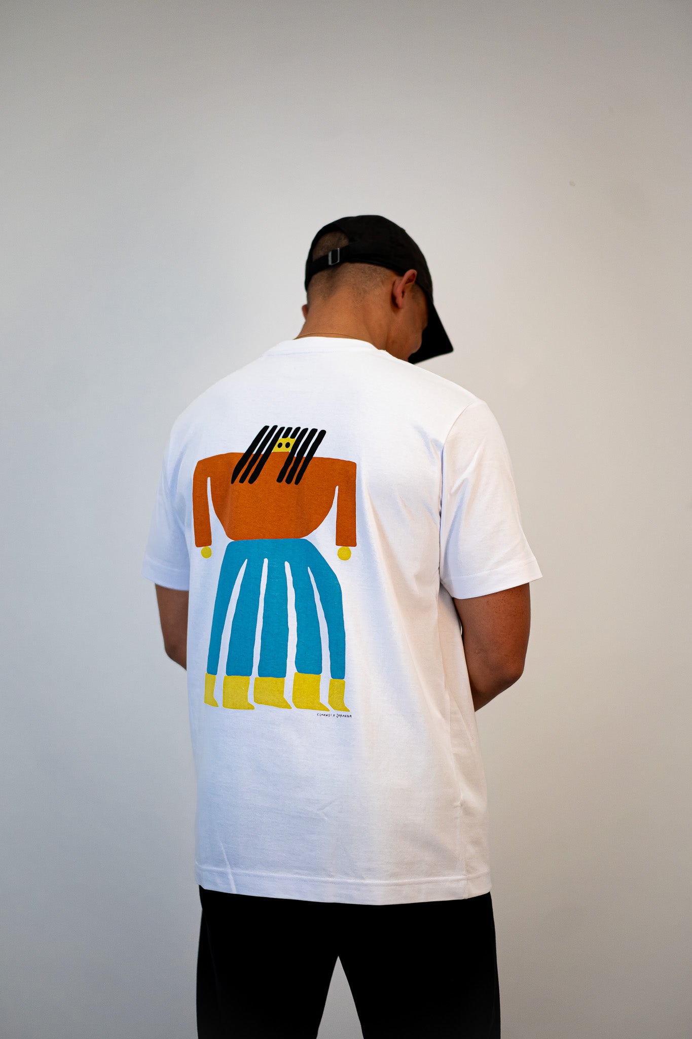 ft. Johanna Shirt (White)